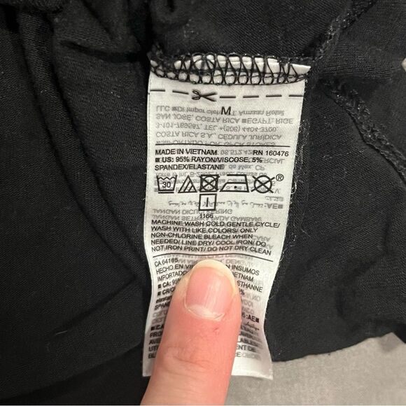 Old Navy Maternity BlackJack Clip Down Nursing Cami Tank Top Size Medium - Picture 7 of 8